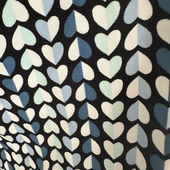 V-Neck Blouse - Picture 6 of 7